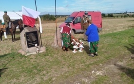 Uroczystości na wzg&oacute;rzu &bdquo;Krzemionki&rdquo; w Wilkowiecku, zdj. 4