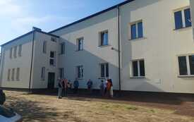 Budynek SP w Iwanowicach Dużych, zdj.  9