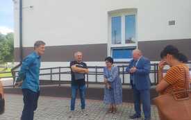 Budynek SP w Waleńczowie, zdj.  11