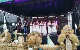 &bdquo;Babie lato, czyli Dożynki w Gminie Opat&oacute;w&rdquo; - relacja, zdj. 18