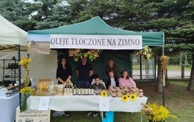 &bdquo;Babie lato, czyli Dożynki w Gminie Opat&oacute;w&rdquo; - relacja, zdj. 34